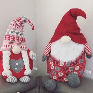 Christmas Decorations 24” Mr. and Mrs. Santa Claus